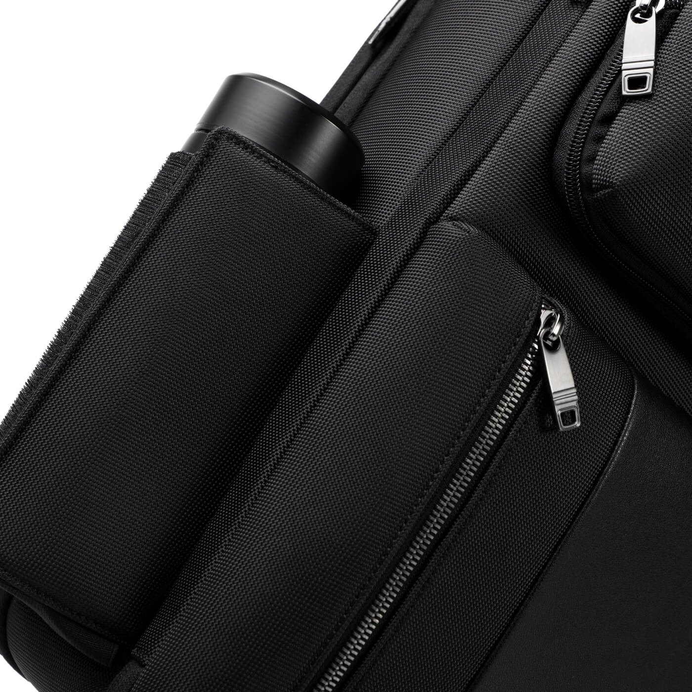 Rucsac 2v1 MYBALO Narvalo DUO, capacitate 24-27 l, pentru laptop 15,6", tableta 9", extensibil, port USB, impermeabil, negru, 42x30x18cm