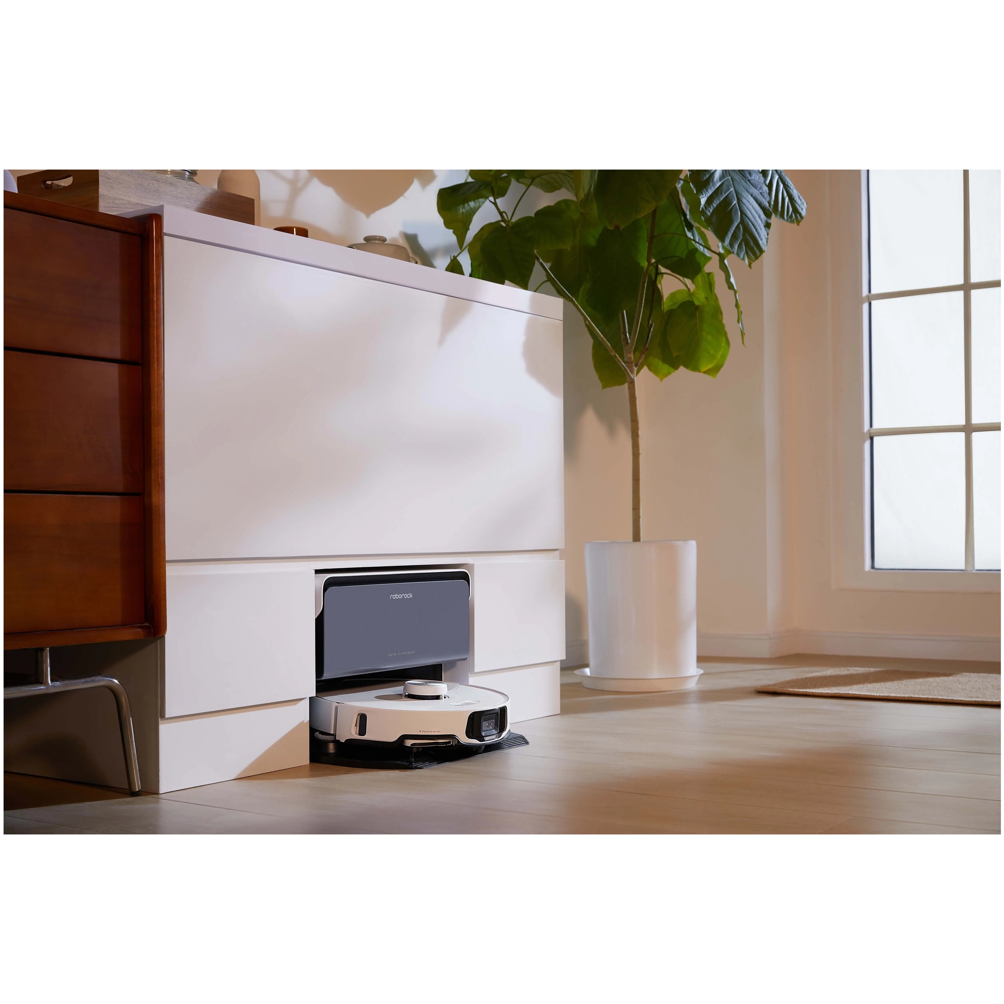 Aspirator robot Roborock S8 MaxV Ultra Combi, 60 W, 10000 Pa, Autonomie 180 minute, Recipient praf 0.27 l, Rezervor apa 0.1 l, 300 mp, Wi-Fi, Amazon Alexa, Siri, Google Home (Alb)