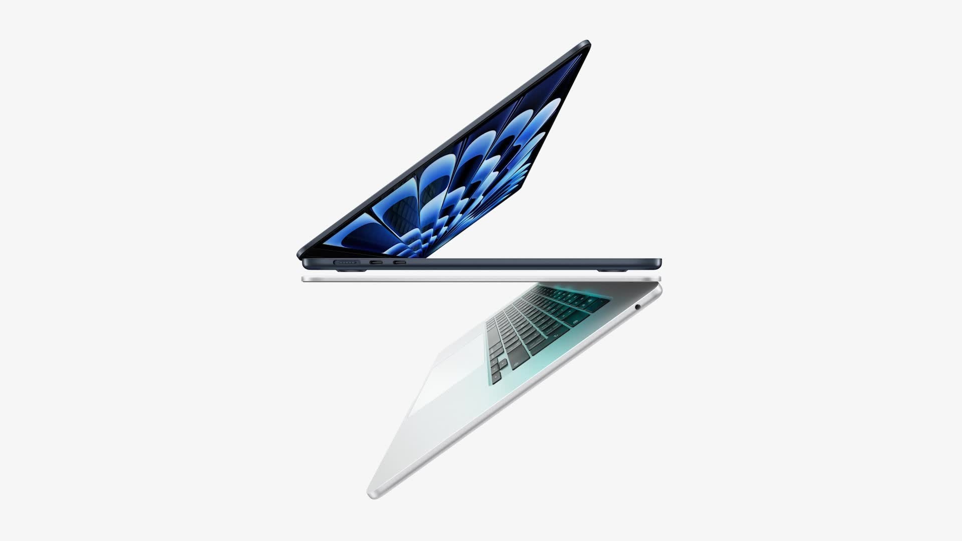 Laptop Apple MacBook Air 15" cu procesor Apple M3, 8 nuclee CPU si 10 nuclee GPU, 16GB RAM, 256GB SSD, Starlight, Tastatura Internationala, Manual RO