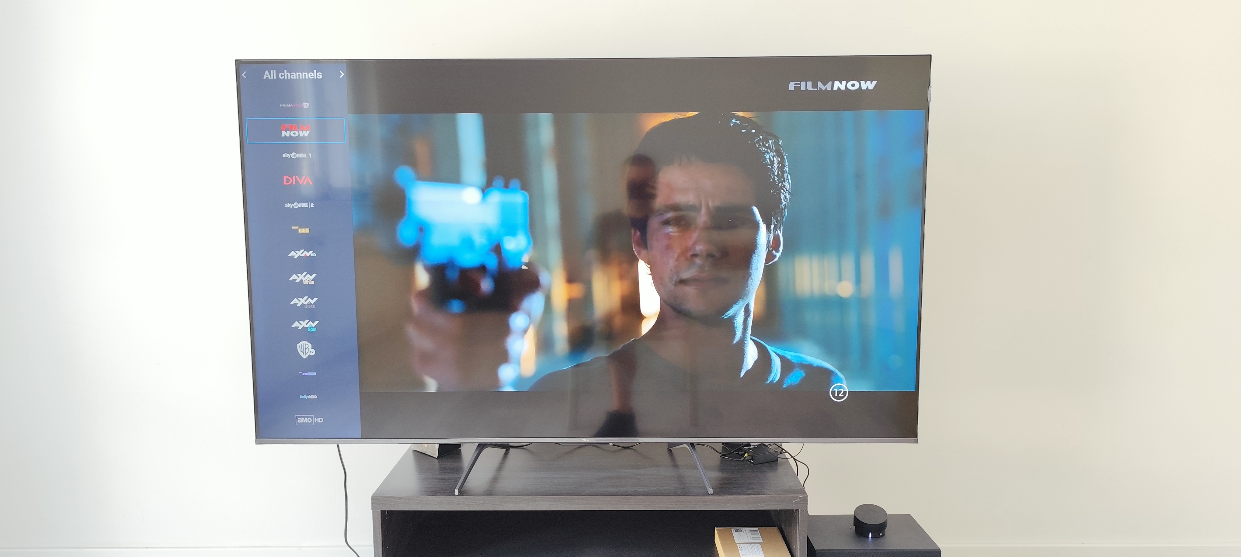 Televizor TCL QLED 85P8K, 214 cm, Smart Google TV, 4K Ultra HD, 100Hz, Clasa F