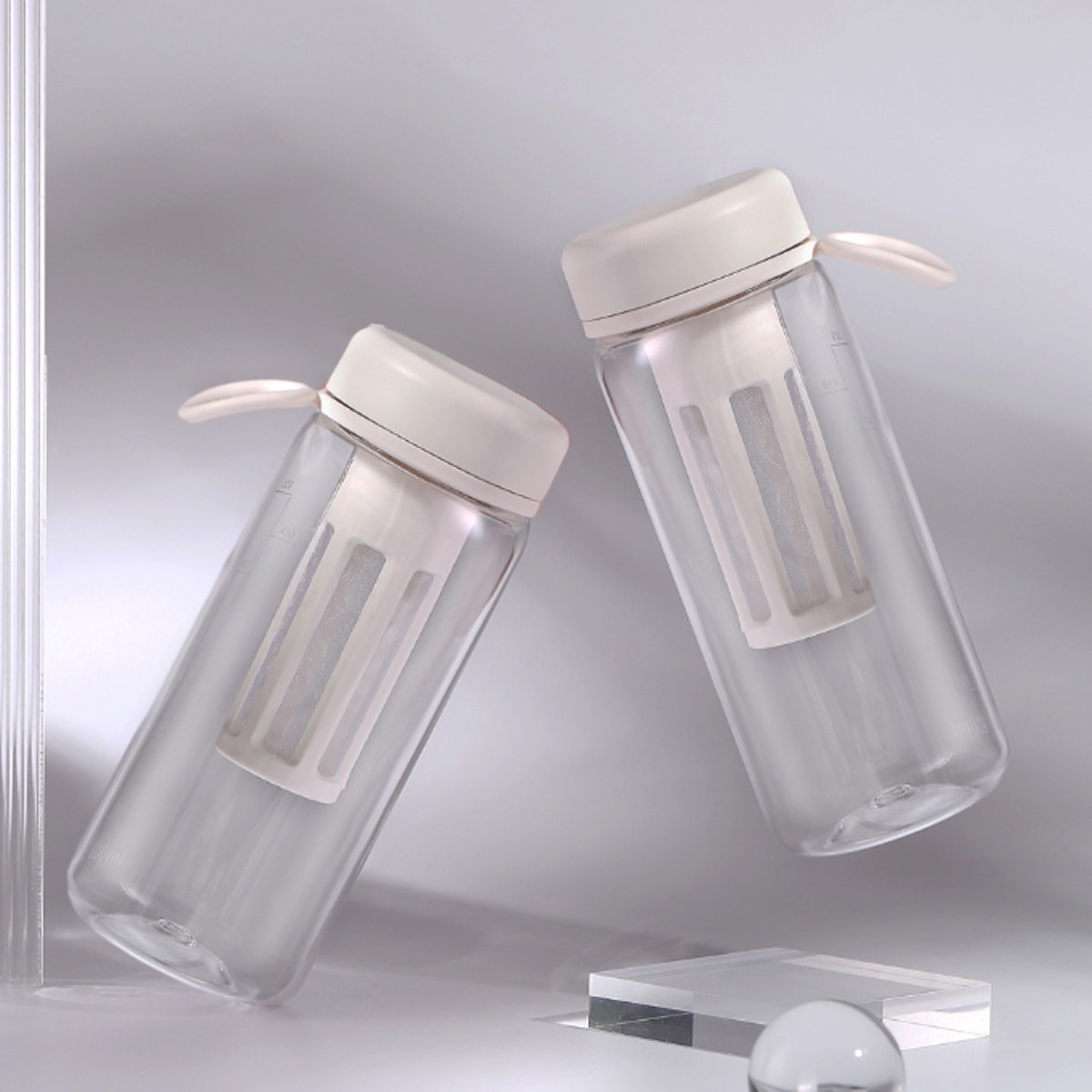 Cafetiera pentru cold brew 600ml, filtru detasabil, design compact, transparent