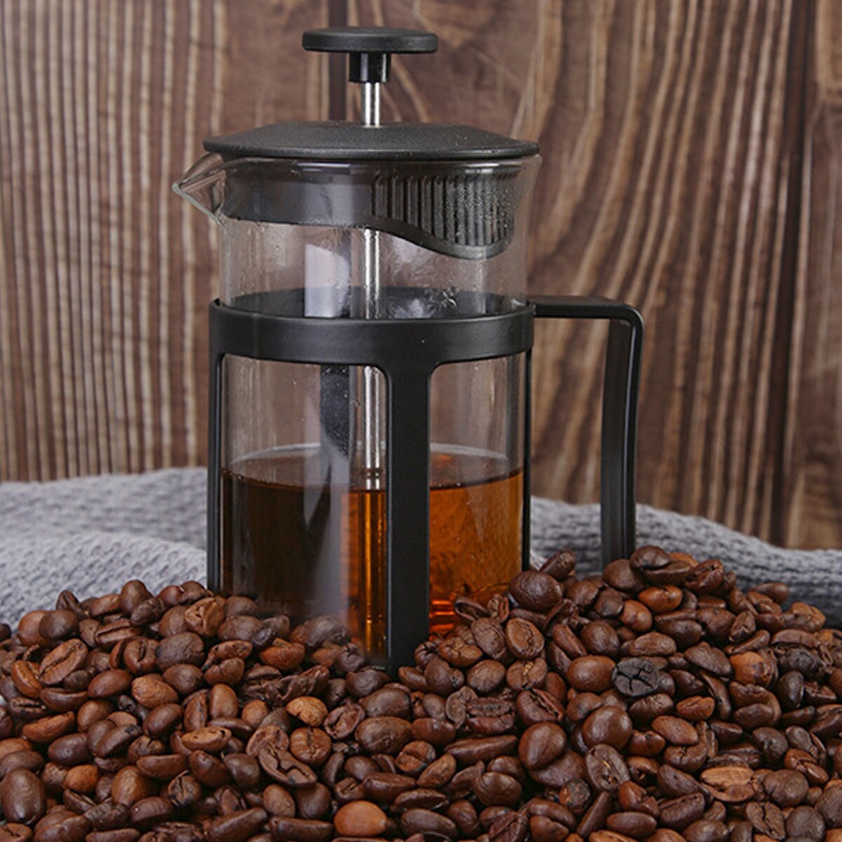 Cafetiera din sticla rezistenta la caldura, cu continut ridicat de borosilicat, cu 3 filtre, pentru acasa, birou si activitati in aer liber