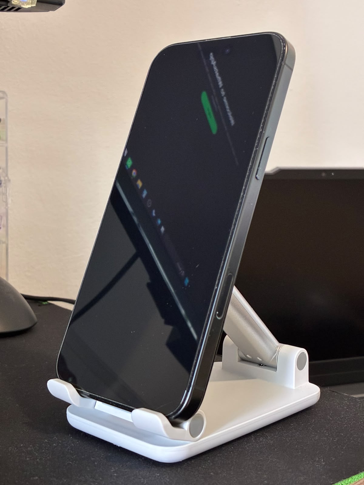 RESIGILAT: Telefon mobil Apple iPhone 16 Pro Max, 512GB, 5G, Natural Titanium