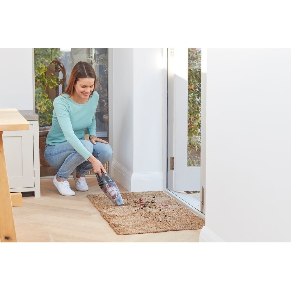BLACK+DECKER Aspirator cu baton 2 in 1 fara fir, aspirator de podea si de mana (21,6 V, cu perie turbo pentru murdarie persistenta, de sine statatoare, inclusiv cablu de incarcare, atas de perete, duza pentru crapaturi, perie pentru tapiterie) SVB620JW
