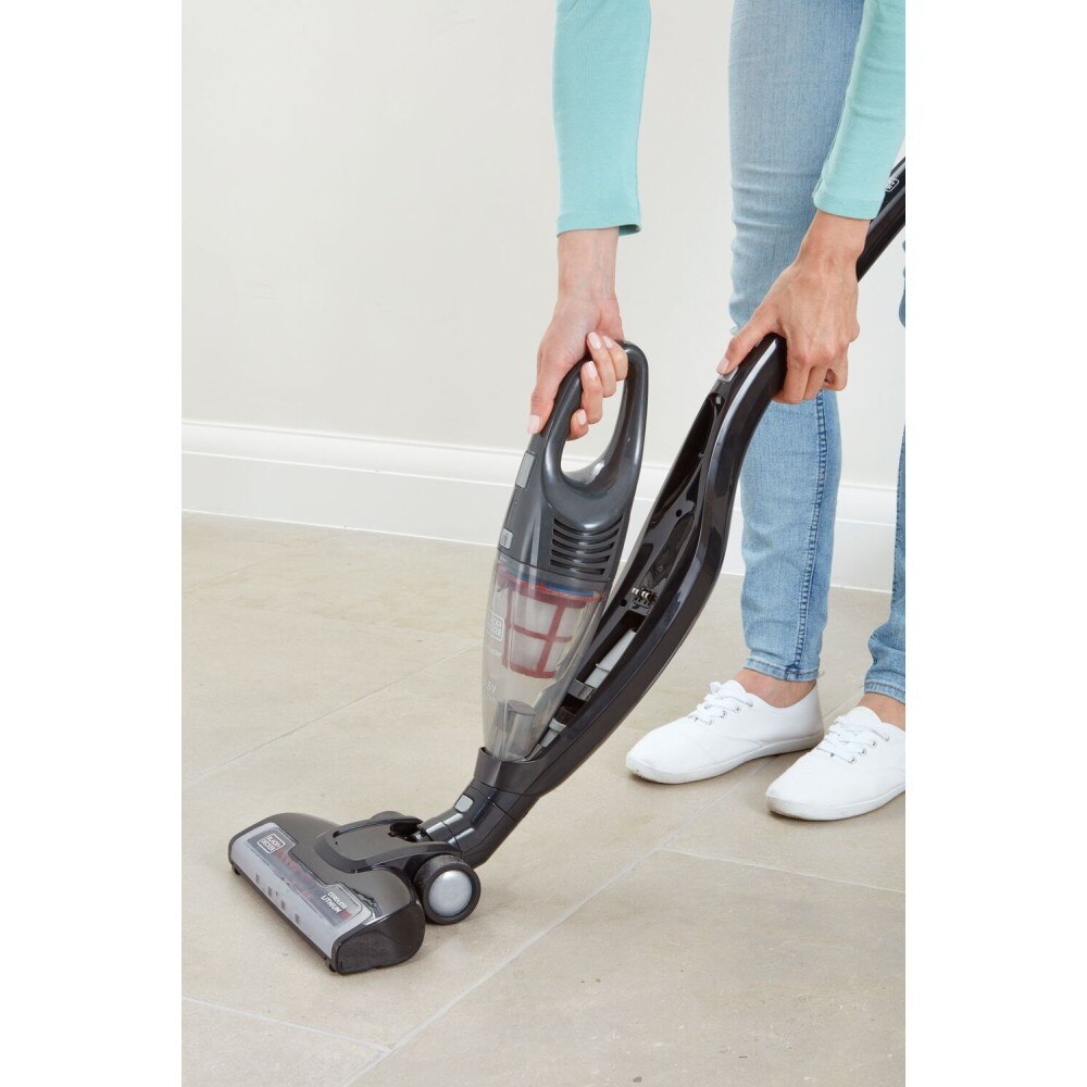 BLACK+DECKER Aspirator cu baton 2 in 1 fara fir, aspirator de podea si de mana (21,6 V, cu perie turbo pentru murdarie persistenta, de sine statatoare, inclusiv cablu de incarcare, atas de perete, duza pentru crapaturi, perie pentru tapiterie) SVB620JW