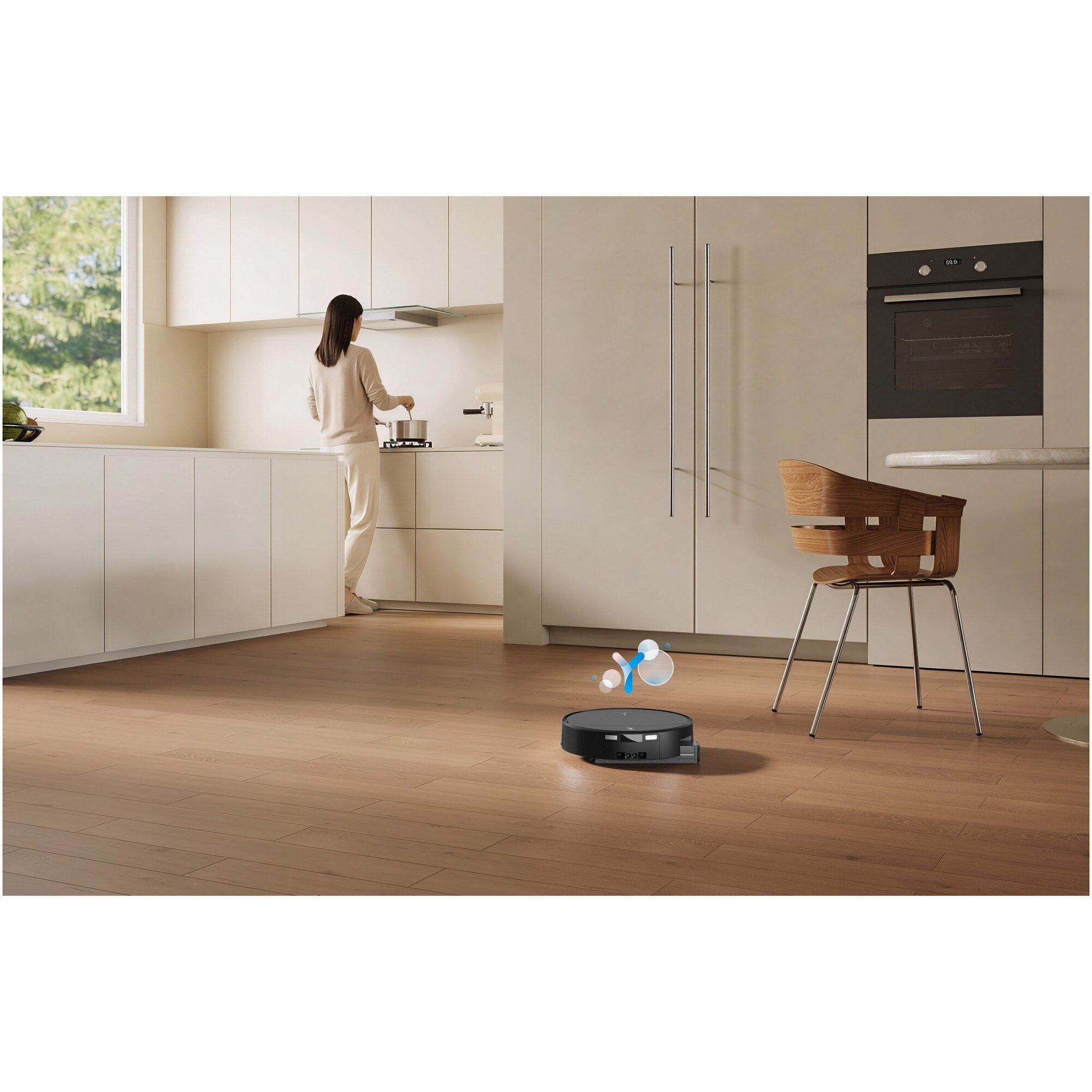 Aspirator robot DEEBOT T90 Pro Omni Ecovacs, putere de aspirare 30000Pa + BLAST, TruEdge 3.0, OZMO ROLLER 3.0, Airflow, TruePass Adaptive 4WD Climbing System, rezervor apa 110ml, cos praf 250ml, incarcare aprox 2h 50min, baterie Li-Ion 4000mAh, Negru