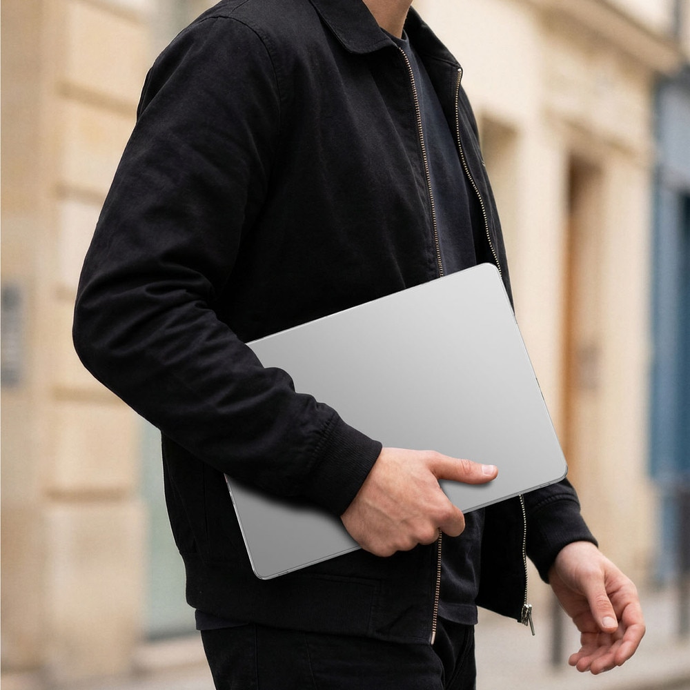 Carcasa laptop AmazingThing Titan Hardshell compatibila cu MacBook Air M5 13.6 inch, Transparent