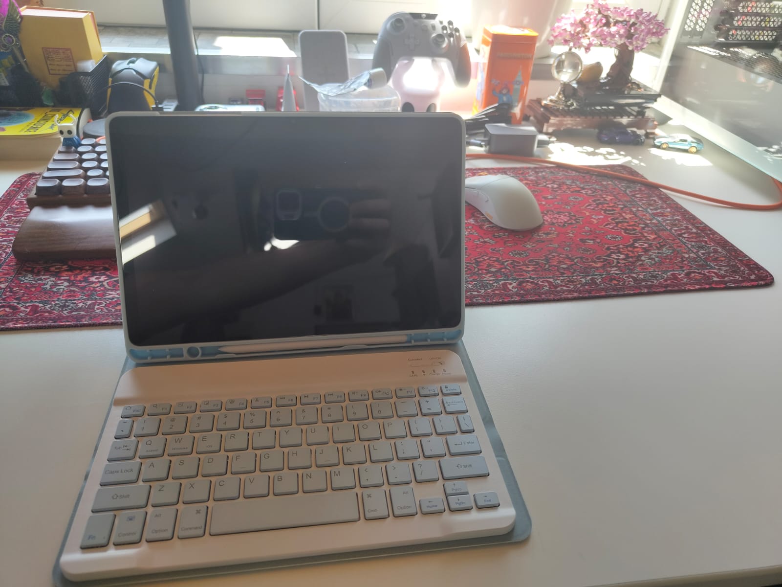 Husa cu tastatura, XGSM, Compatibil Samsung Galaxy Tab S9 FE, Slot pentru stilou din piele, Albastru