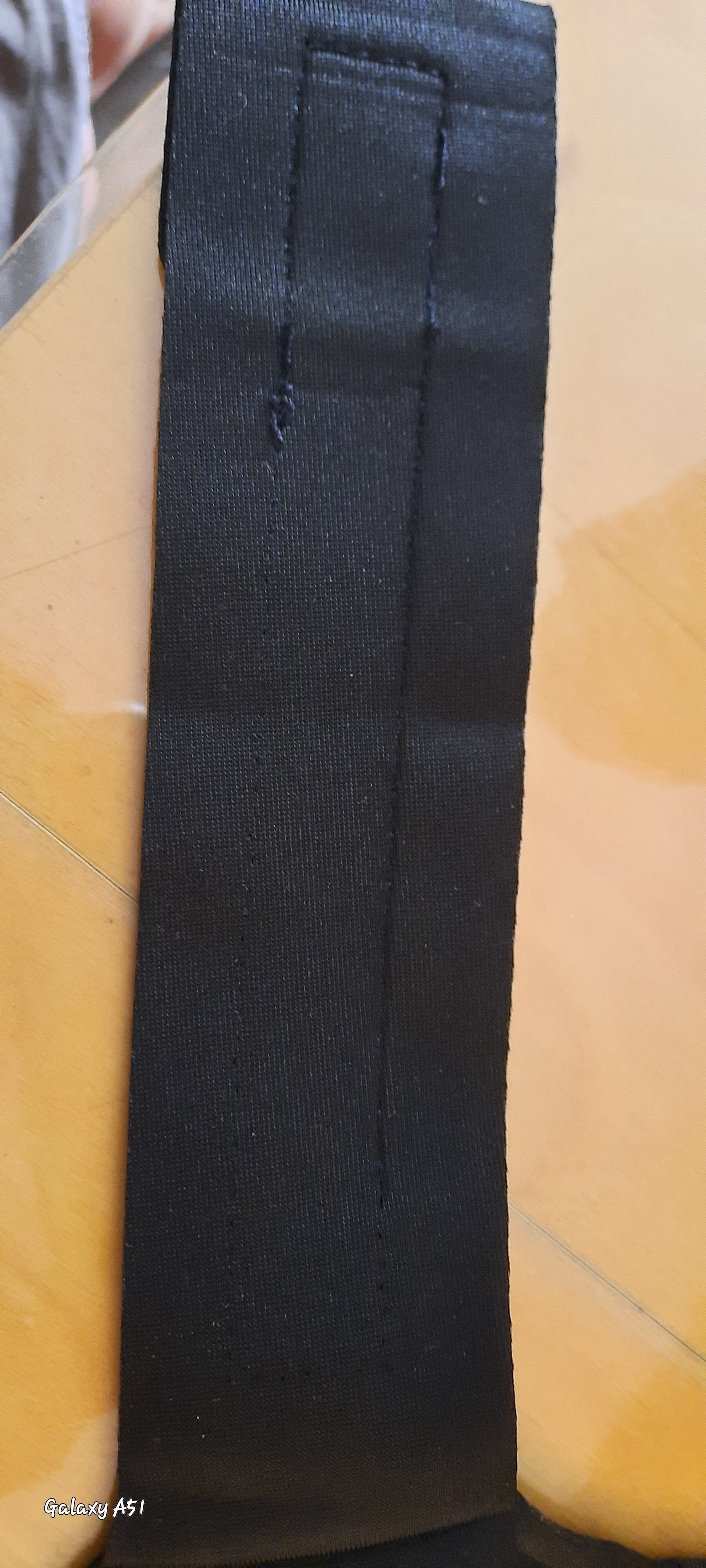 Husa telefon tip banderola de brat pentru Samsung, iPhone, Huawei, Xiaomi, Nokia, OPPO, cu display intre 5,5 inch si 7 inch, impermeabila, cu suport de chei si rama fluorescenta, Negru, PlanetPhone