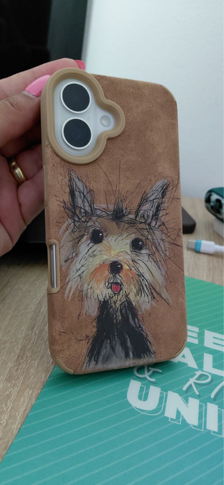 Huse telefoane, Pentru Apple iPhone 16, Soft Silicone Premium, Microfibra in Interior, de Protectie, Ultra Slim, pentru Incarcare Wireless, Margini Ridicate pentru Protectia Ecranului si a Camerelo，imagine de desen animat，maro