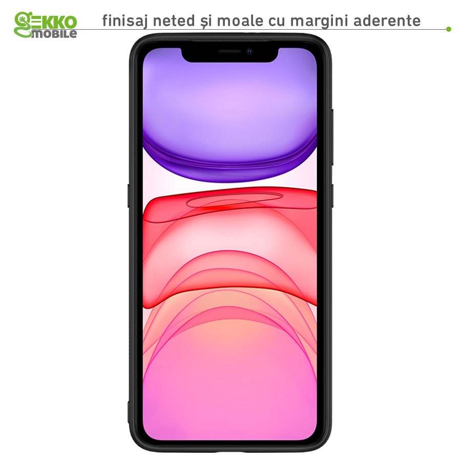 Husa Carbon Skin pentru iPhone 11 Pro Max - Silicon, ultraslim, decupaje camera, suprafata mata - Gekko Mobile®