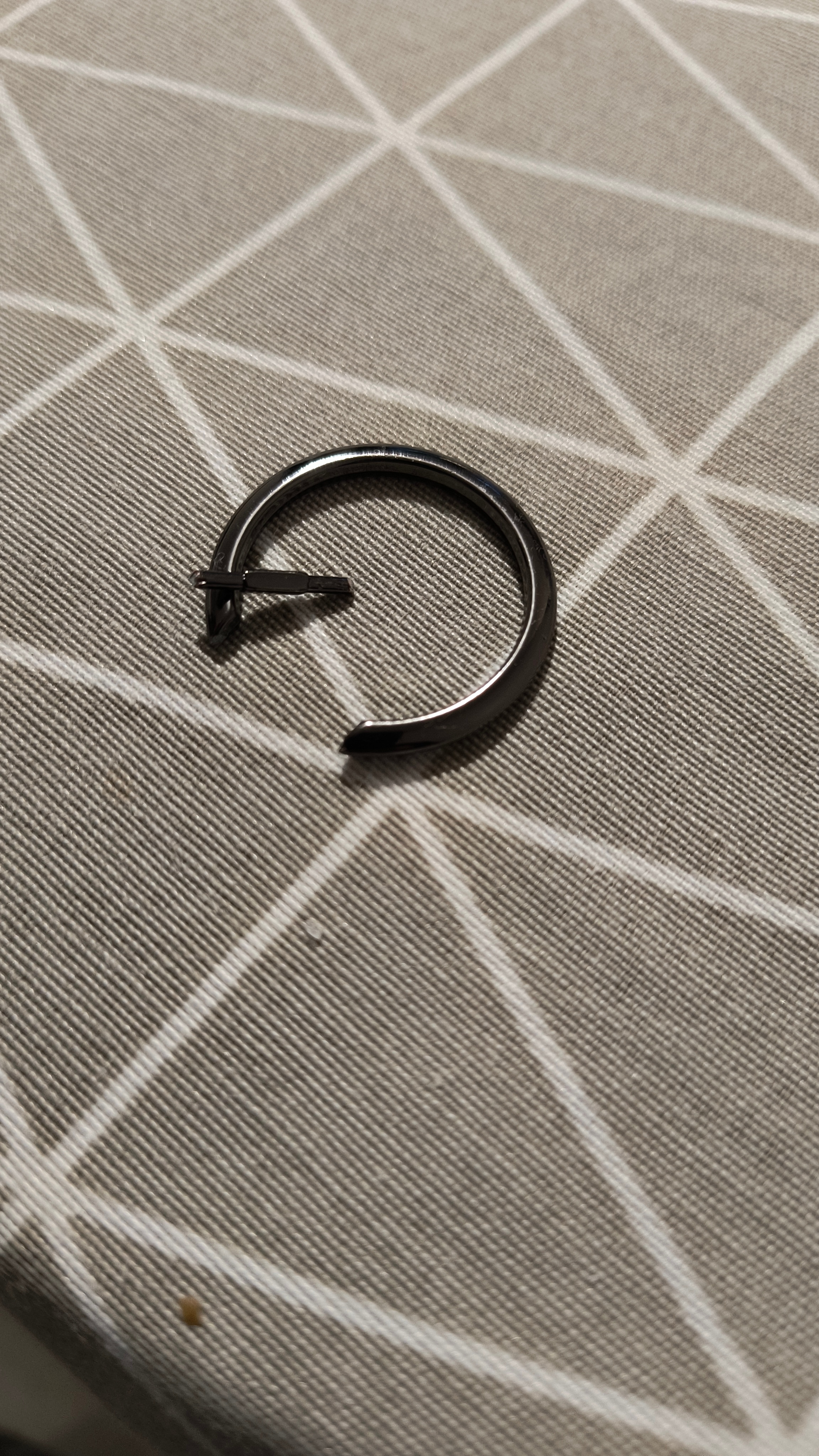 Husa Matte Ring Grip, Compatibil cu Motorola Moto Edge 40 neo 5G, Antisoc Armor, Inel rotativ 360 grade, Magnet suport auto incorporat, Negru
