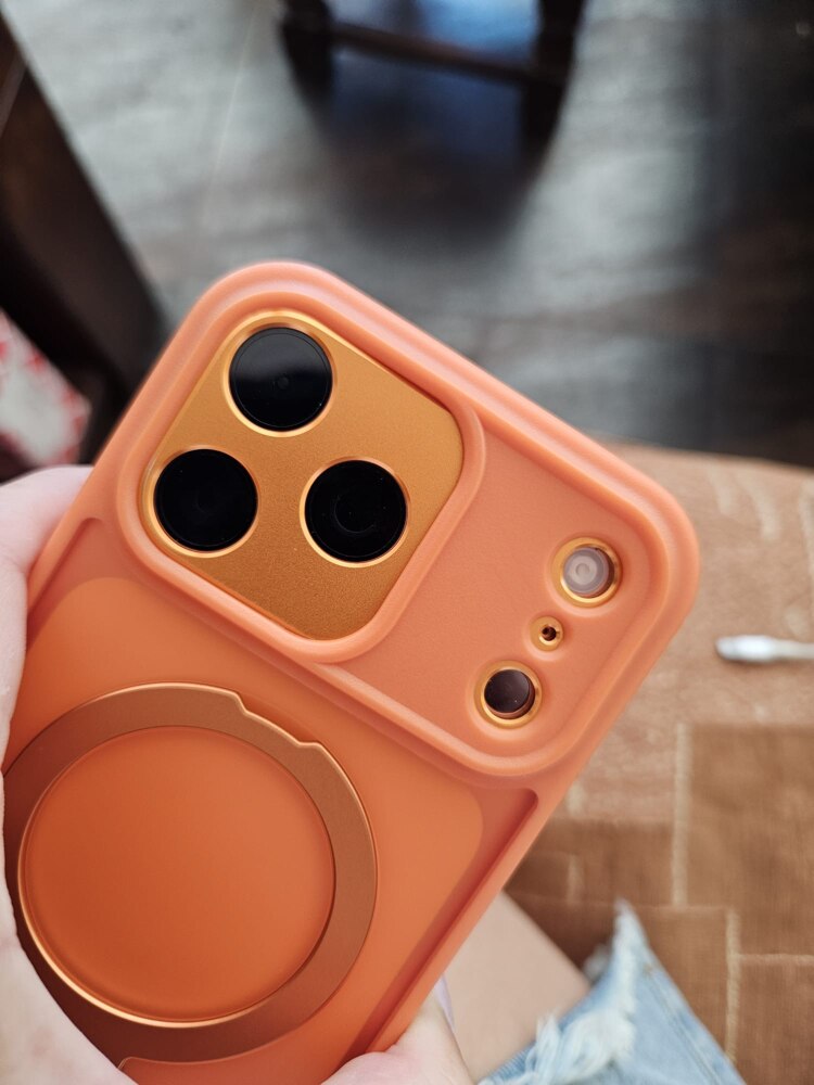 Husa de protectie pentru iPhone 17 Pro Max, MOGU cu Suport Magnetic Rotativ la 360°, Buton de Control al Camerei, Compatibila cu MagSafe, Incarcare Wireless, Suport Magnetic, Portocalie, TPU, Portocaliu
