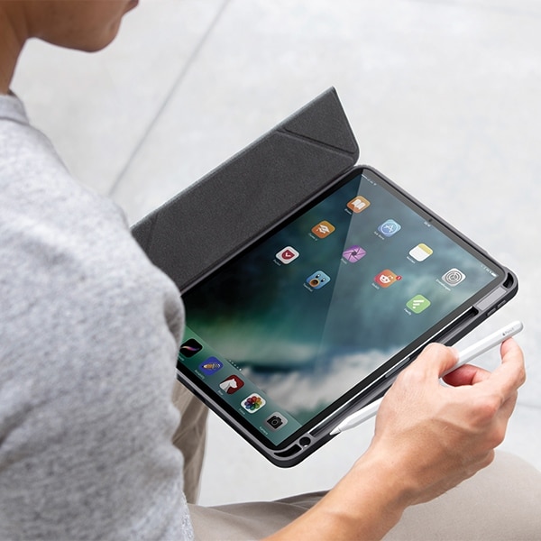 Husa UNIQ Moven compatibila cu iPad Pro 11 inch 2024, Gri