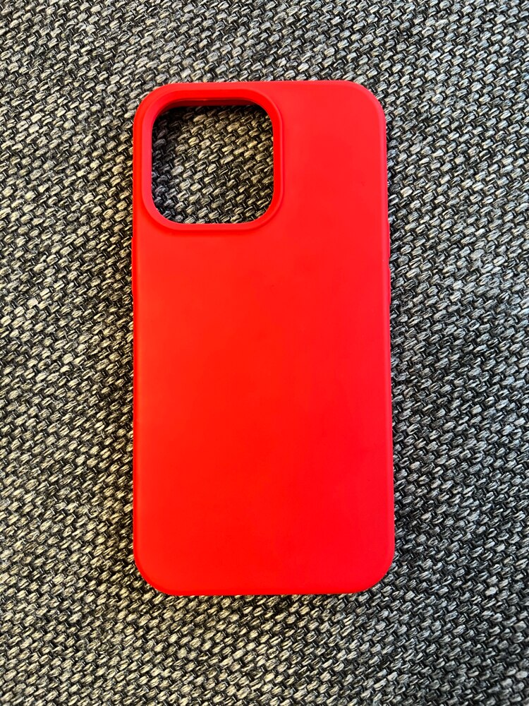 Husa CASEY STUDIOS™ compatibila cu iPhone 13 Pro, Soft Silicone Premium, Microfibra in Interior, Nectarine, de Protectie, Ultra Slim, pentru Incarcare Wireless, Margini Ridicate de Protectia Ecranului si a Camerelor