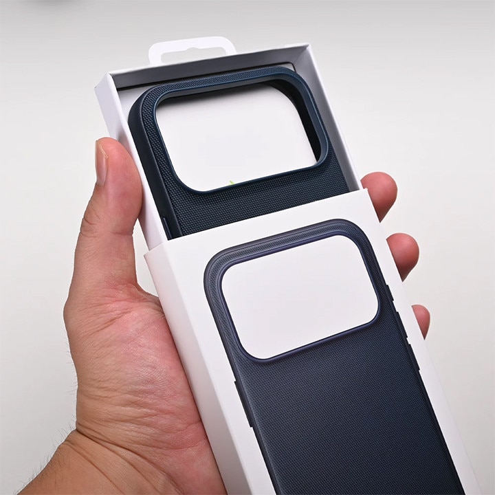 Husa cu Aspect Textil Texturata pentru iPhone 17 PRO MAX, HEYBINGO®, Magnetica Premium, Protectie Antisoc, Albastru