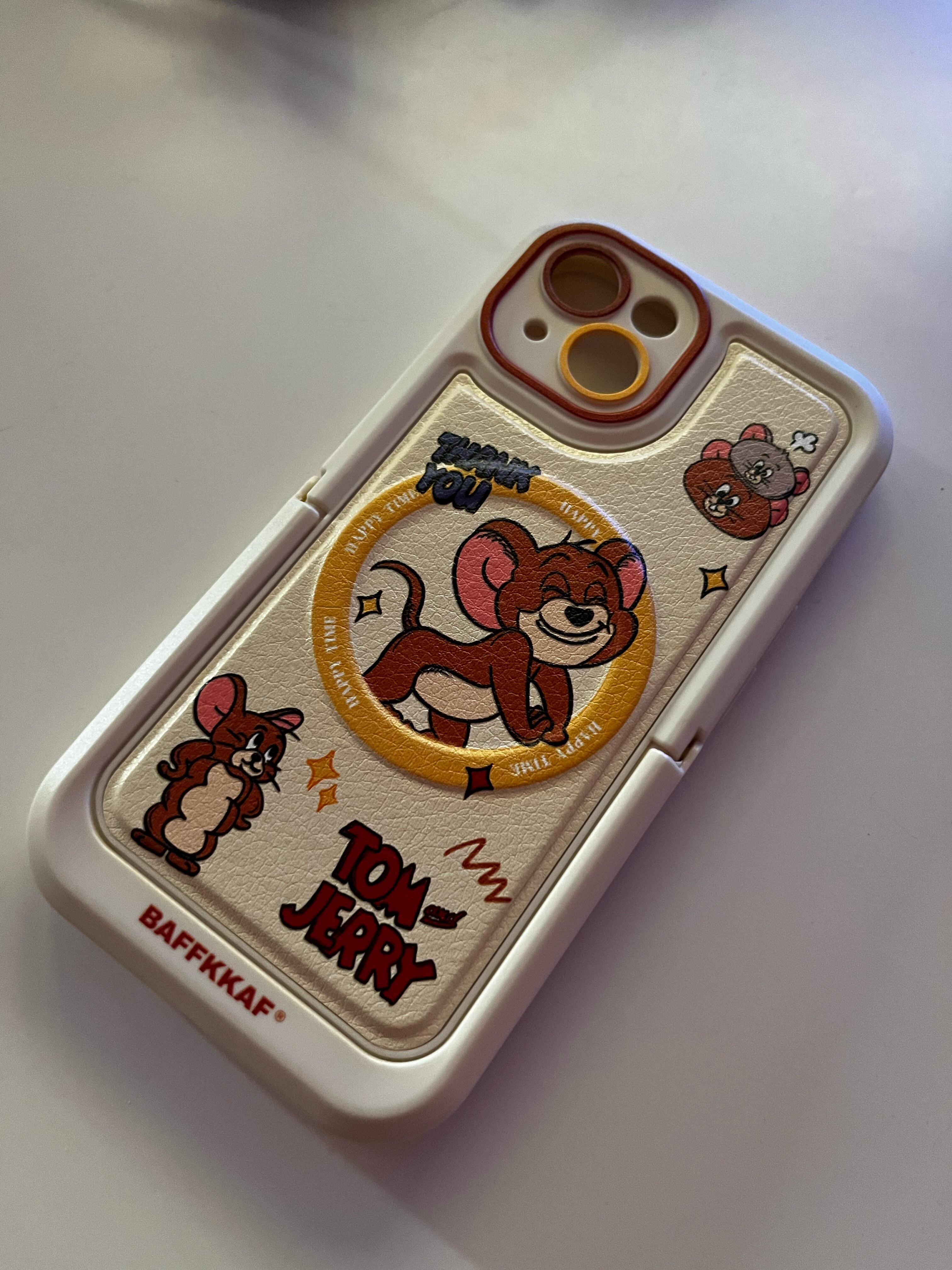 Husa protectie telefon Tom and Jerry, BAFFKKAF, MagSafe, Pentru iPhone 13 Pro Max, Multicolor