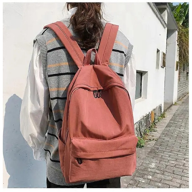 Rucsac de laptop din poliester, compartiment principal mare, buzunar frontal si protejat pentru laptop, maneca pentru troler, bretele captusite, 15L, rosu