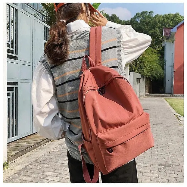 Rucsac de laptop din poliester, compartiment principal mare, buzunar frontal si protejat pentru laptop, maneca pentru troler, bretele captusite, 15L, rosu