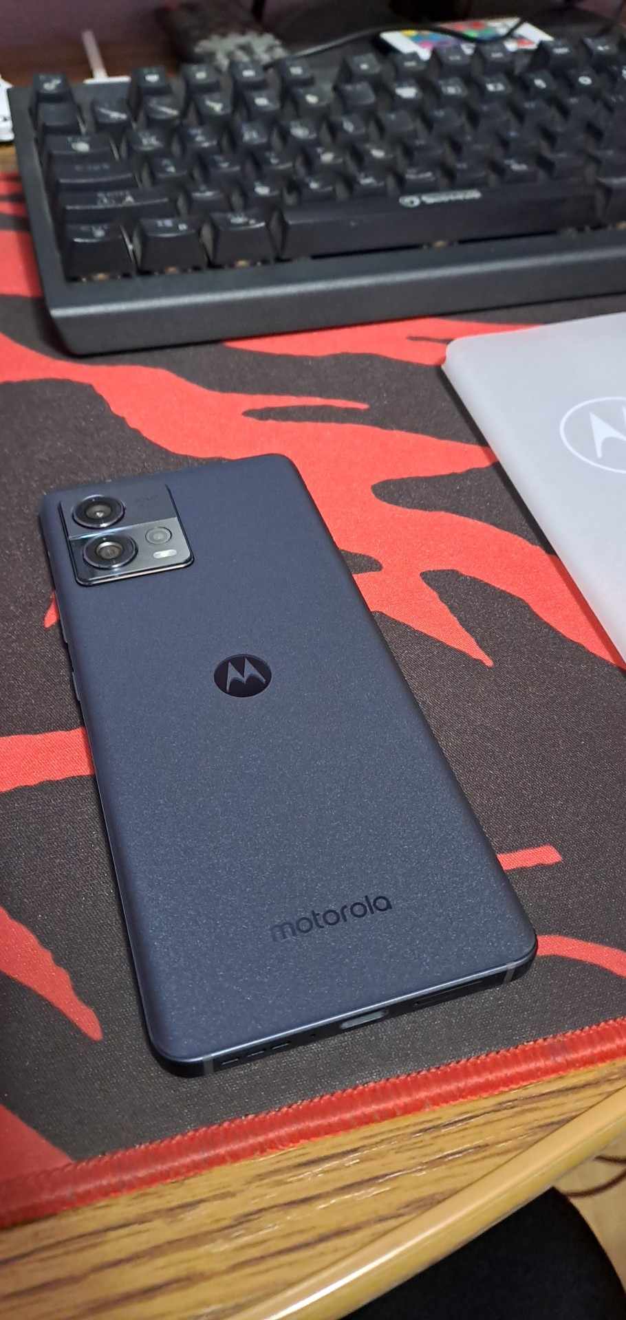 RESIGILAT: Telefon mobil Motorola Edge 30 Fusion, Dual SIM, 128GB, 8GB RAM, 5G, Aurora White
