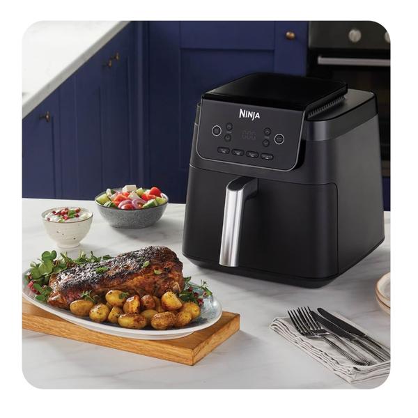 Friteuza cu aer cald Ninja AF170, 2000W, 1 cos, 6.2L, 4 functii de gatit: prajire cu aer cald, rumenire, reincalzire, deshidratare (Negru)