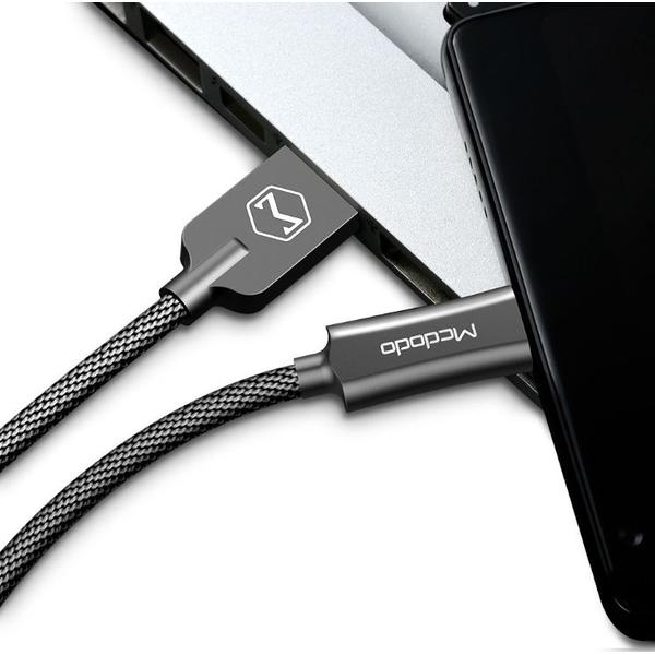 Cablu de date Mcdodo Knight CA-4402, MicroUSB, 1.5 m, QC4.0 (Negru)