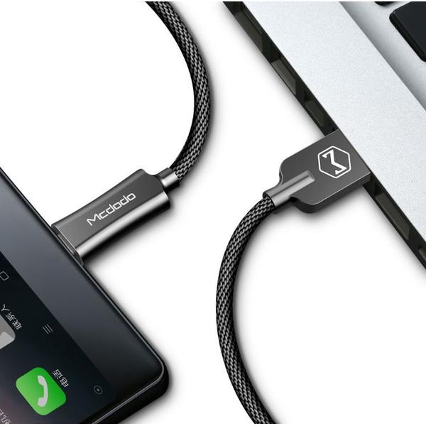 Cablu de date Mcdodo Knight CA-4402, MicroUSB, 1.5 m, QC4.0 (Negru)