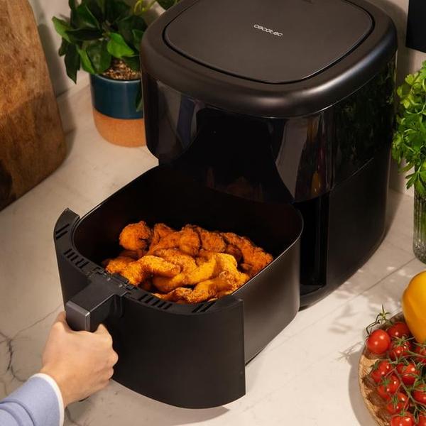 Friteuza cu aer cald fara ulei Cecotec Bombastik 6000, 1700W, 6L, Control tactil, 12 programe presetate, Negru