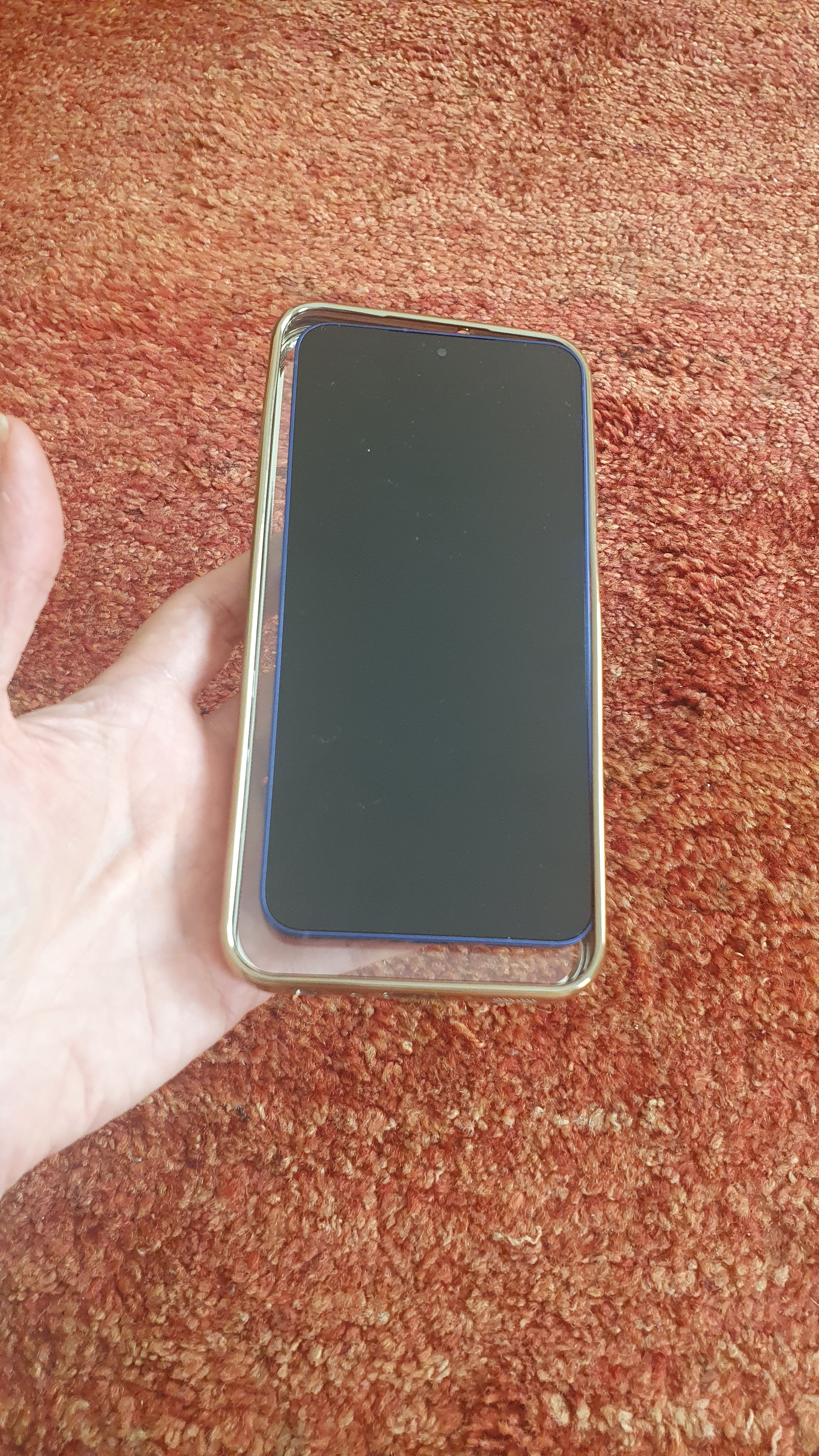Husa compatibila cu Samsung Galaxy A25, ALC MOBILE, pentru telefon mobil cu protectie pentru camera, Tehnologie MagSafe, rezistenta la socuri, contur Gold