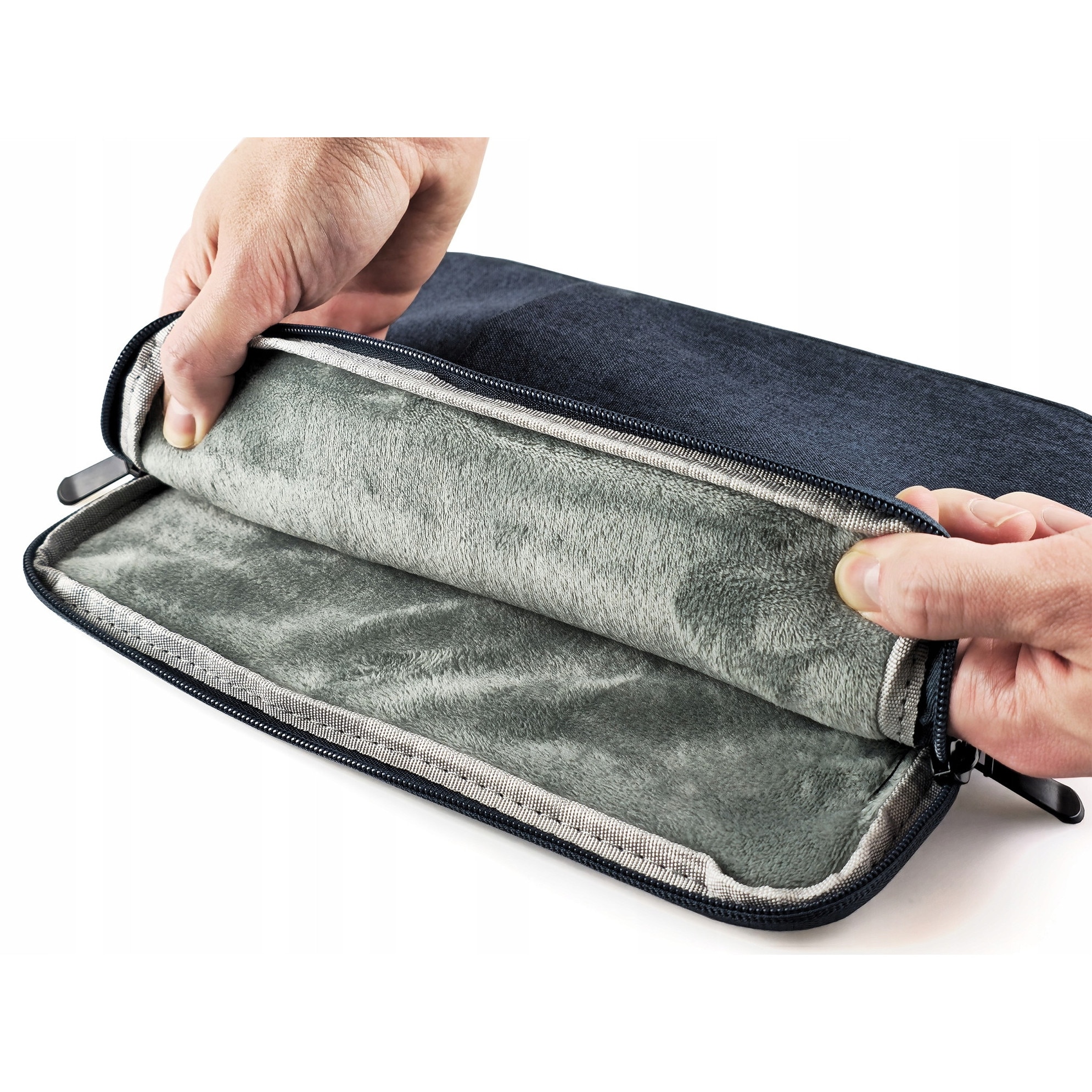 Husa tableta ArmorCase Lenovo Tab P12 12.7 inch rezistenta, buzunar cu fermoar, 35x25x2cm