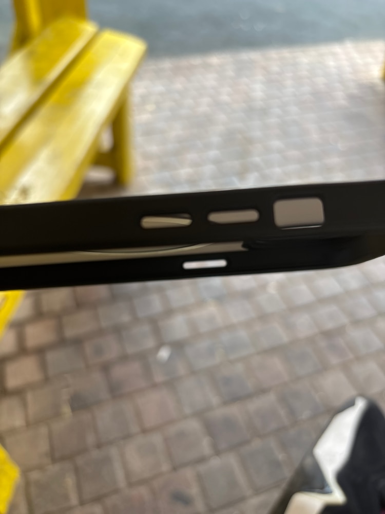 Husa pentru iPhone 15 ZAFIT®, cu incarcare Magsafe, Silicon, Negru transparent