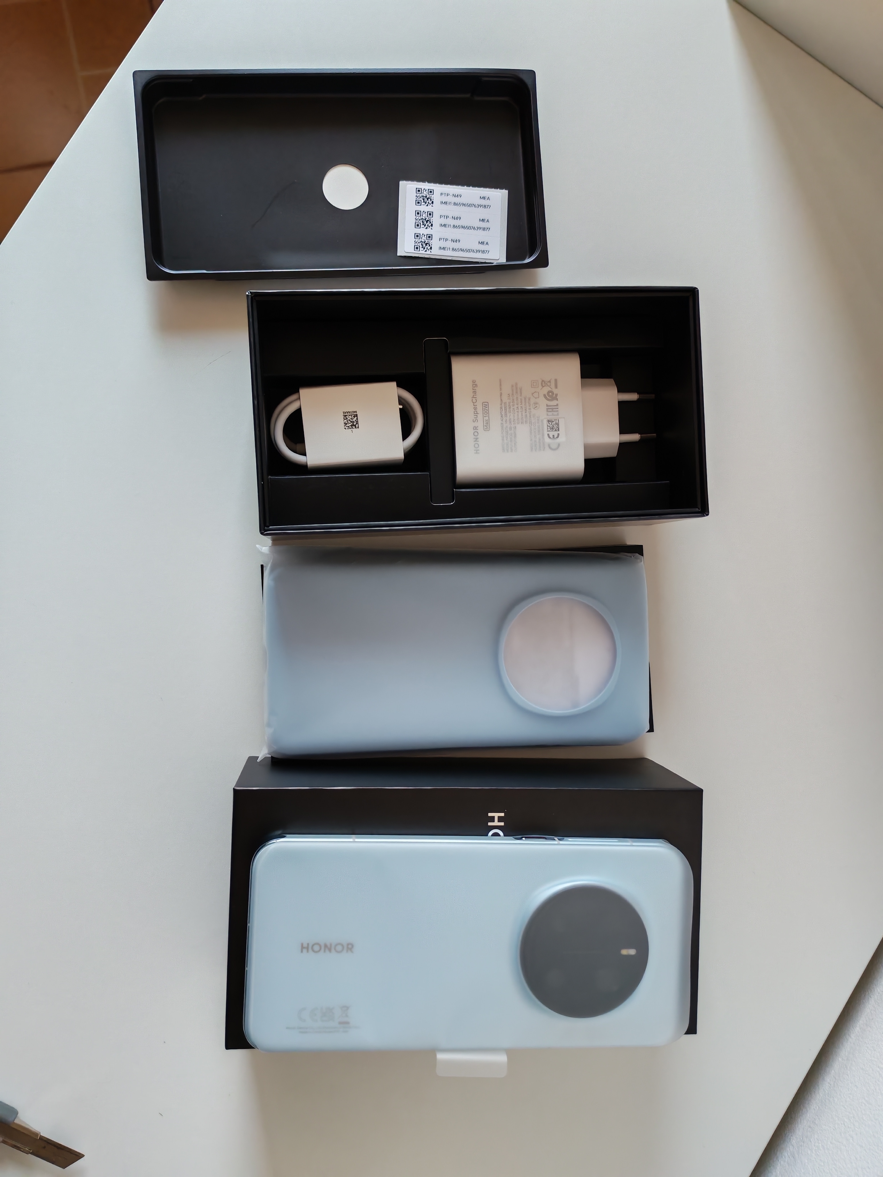 Telefon mobil HONOR Magic 7 Pro, Dual SIM, 12GB RAM, 512GB, Lunar Shadow Grey