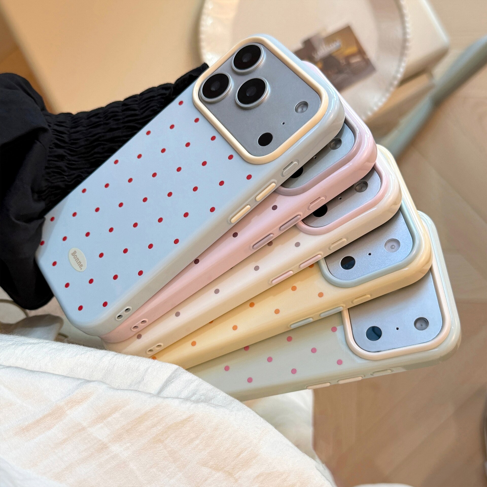 Husa telefon TPU moale buline color-block iPhone 17 Pro Max protectie elastica