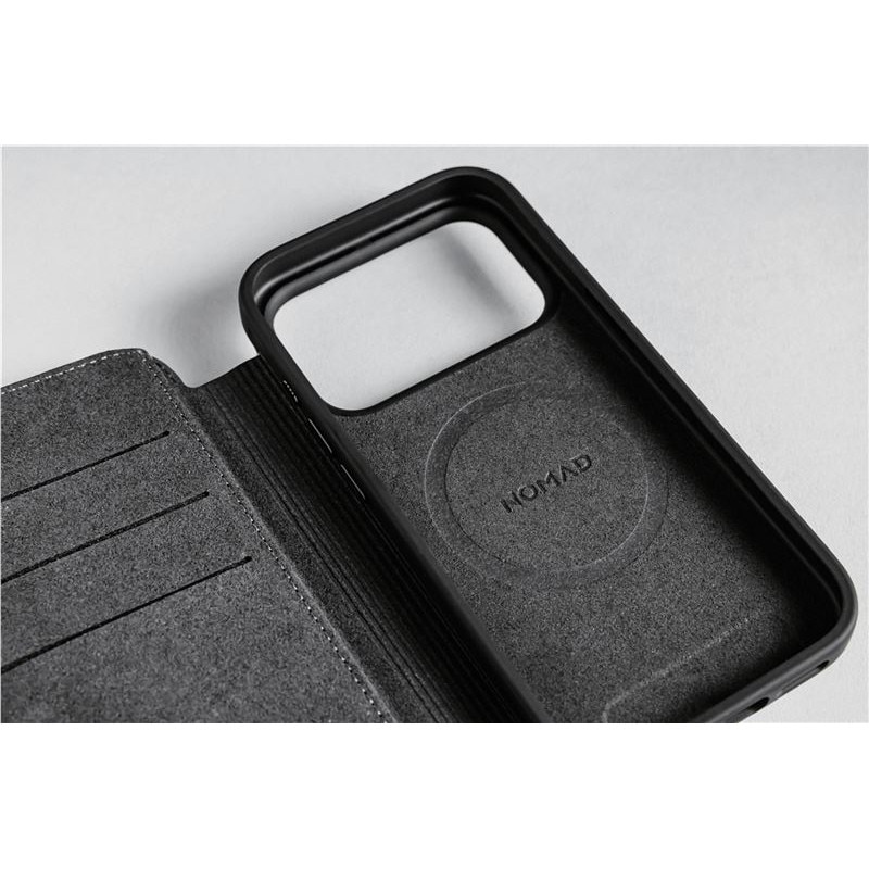 Husa din piele Nomad Modern Leather Folio cu Card Slot compatibila cu iPhone 17 Pro, Maro