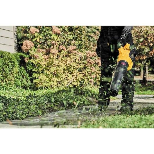 Suflanta DeWALT DCMBA572X1-QW 54V XR FLEXVOLT, 0-200 km/ora, 0,650 m³/s, 1 x 9,0 Ah