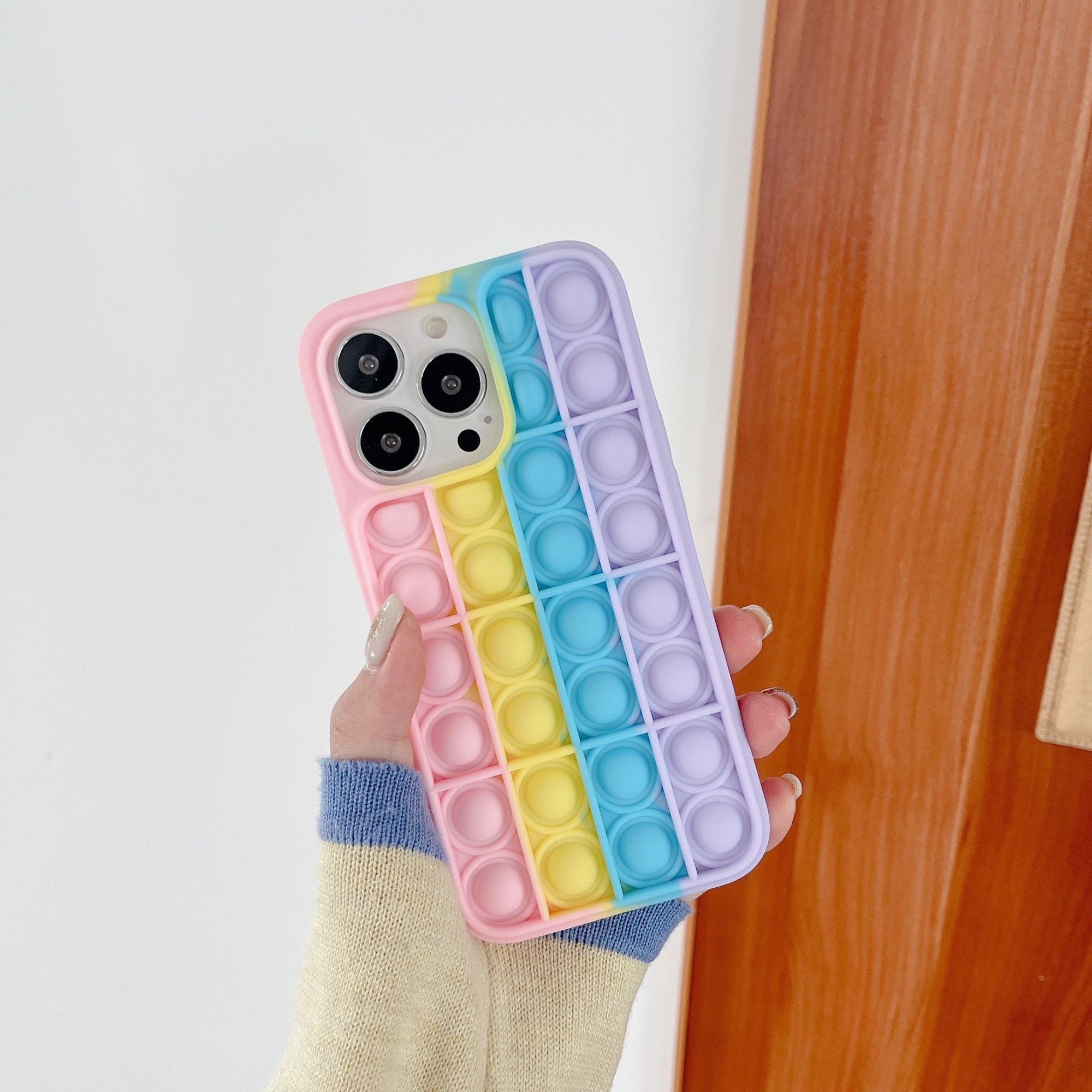 Husa de protectie Flippy Pop It compatibila cu Apple iPhone 13 Pro, Model 8, Multicolor