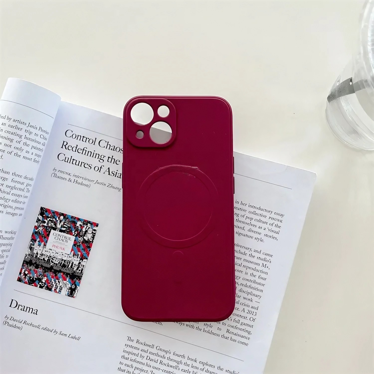 Husa protectie Flippy pentru iPhone 13 (6.1), Liquid MagSafe, ring-shaped, magnetica, Visiniu