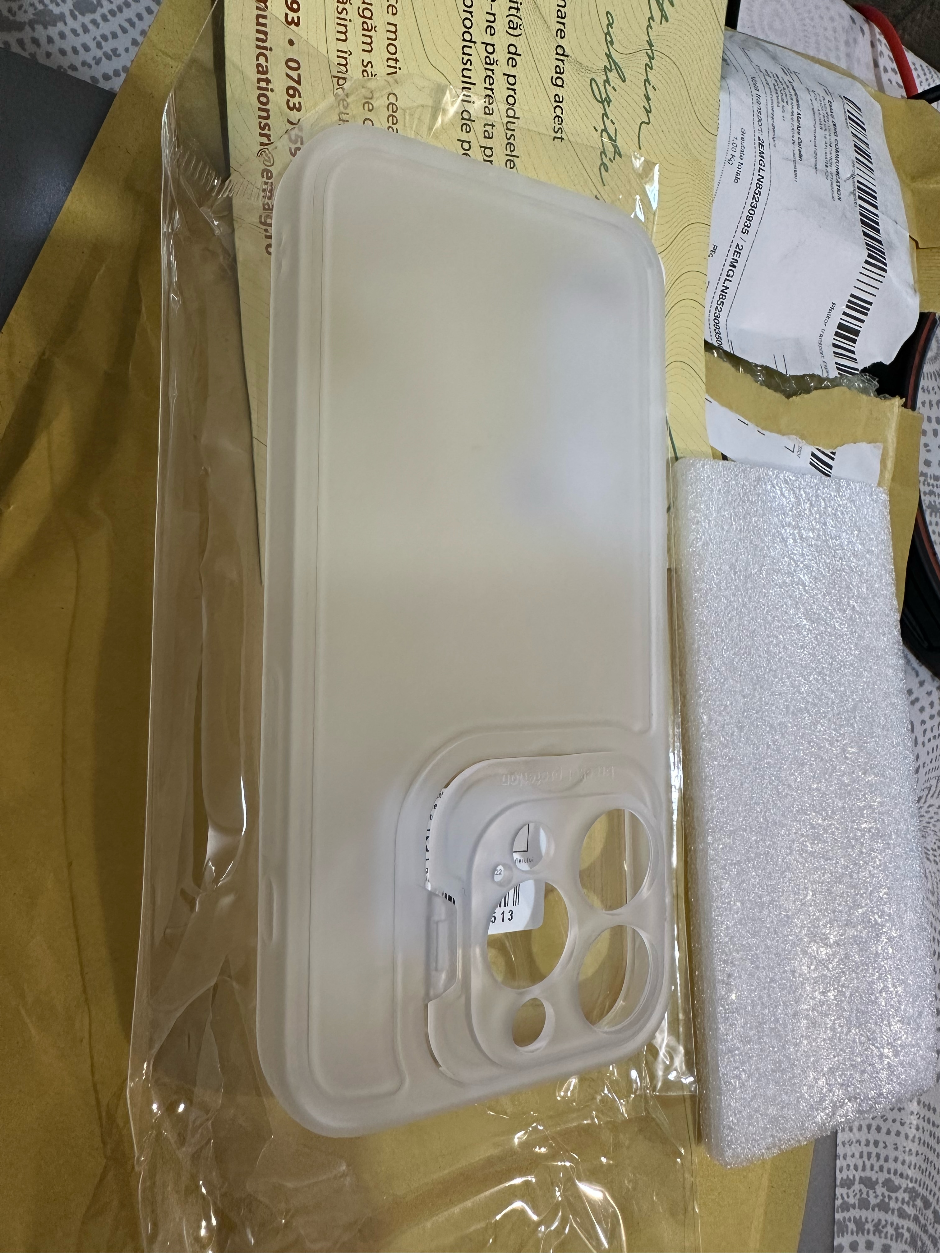 Husa de protectie pentru Apple iPhone 14 Pro, Flippy, Bracket series cu suport si protectie pentru camera, Transparent