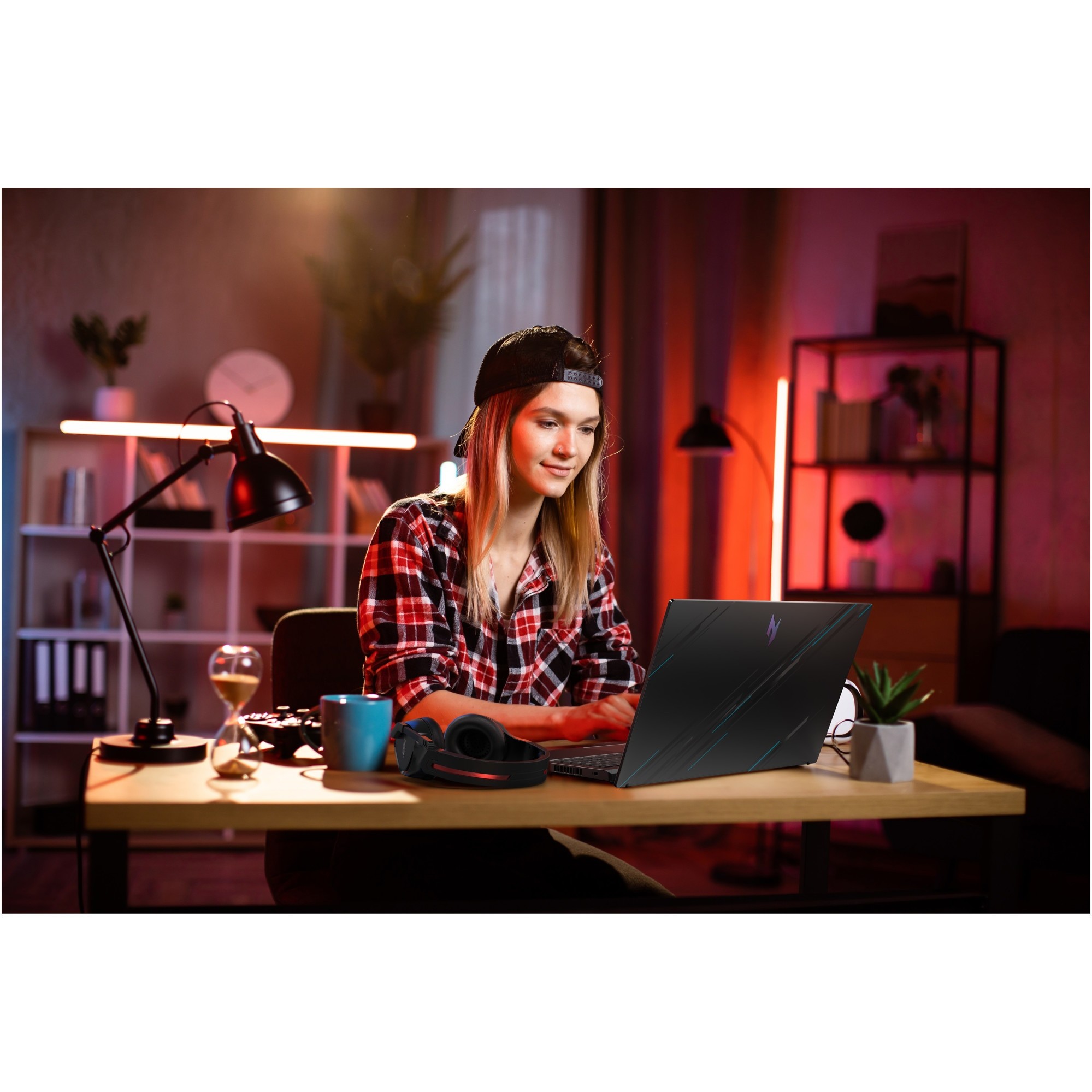 Laptop Gaming Acer Nitro V15 ANV15-51 cu procesor Intel® Core™ i5-13420H pana la 4.60 GHz, 15.6", Full HD, IPS, 144Hz, 16GB DDR5 RAM, 512GB SSD, NVIDIA® GeForce RTX™ 4050 6GB GDDR6, No OS, Black