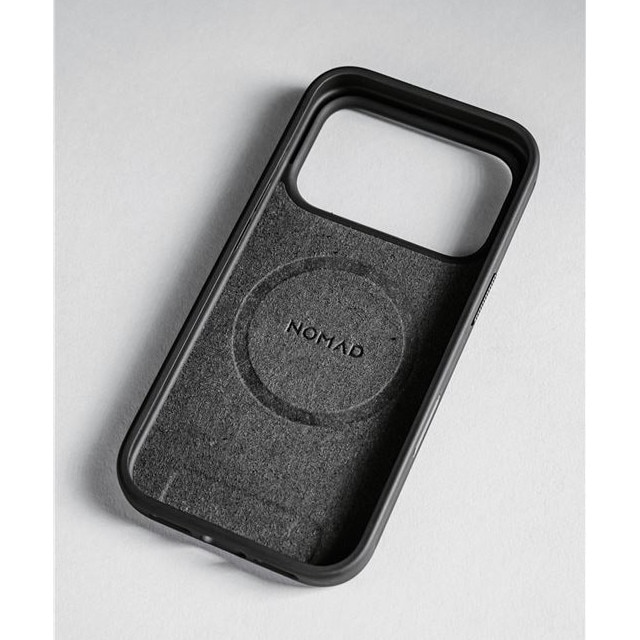 Nomad Modern Leather Case, brown - iPhone 17 Pro Max
