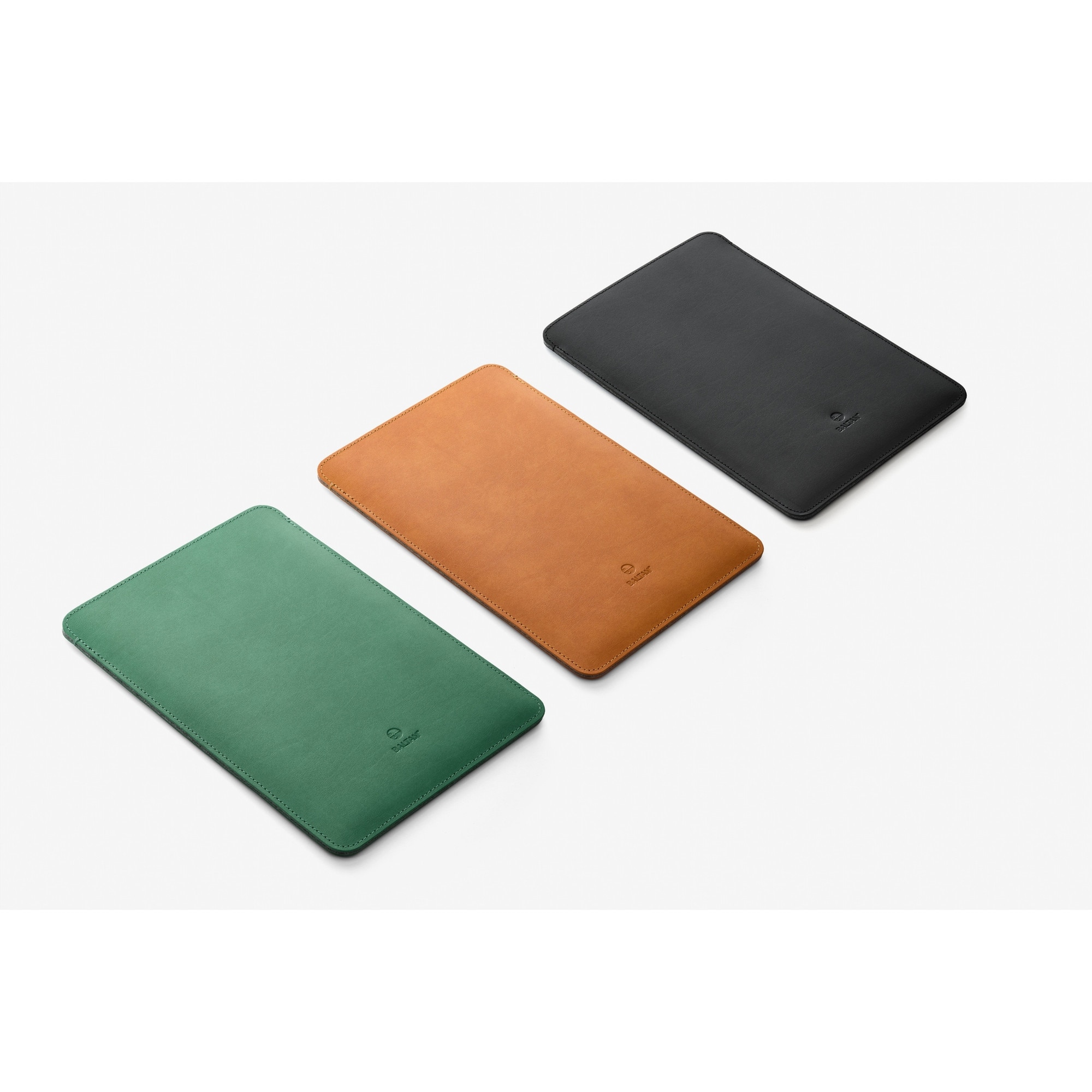 Husă piele naturală Baltan pentru iPad Gen.9 10.2", neagră, produs românesc