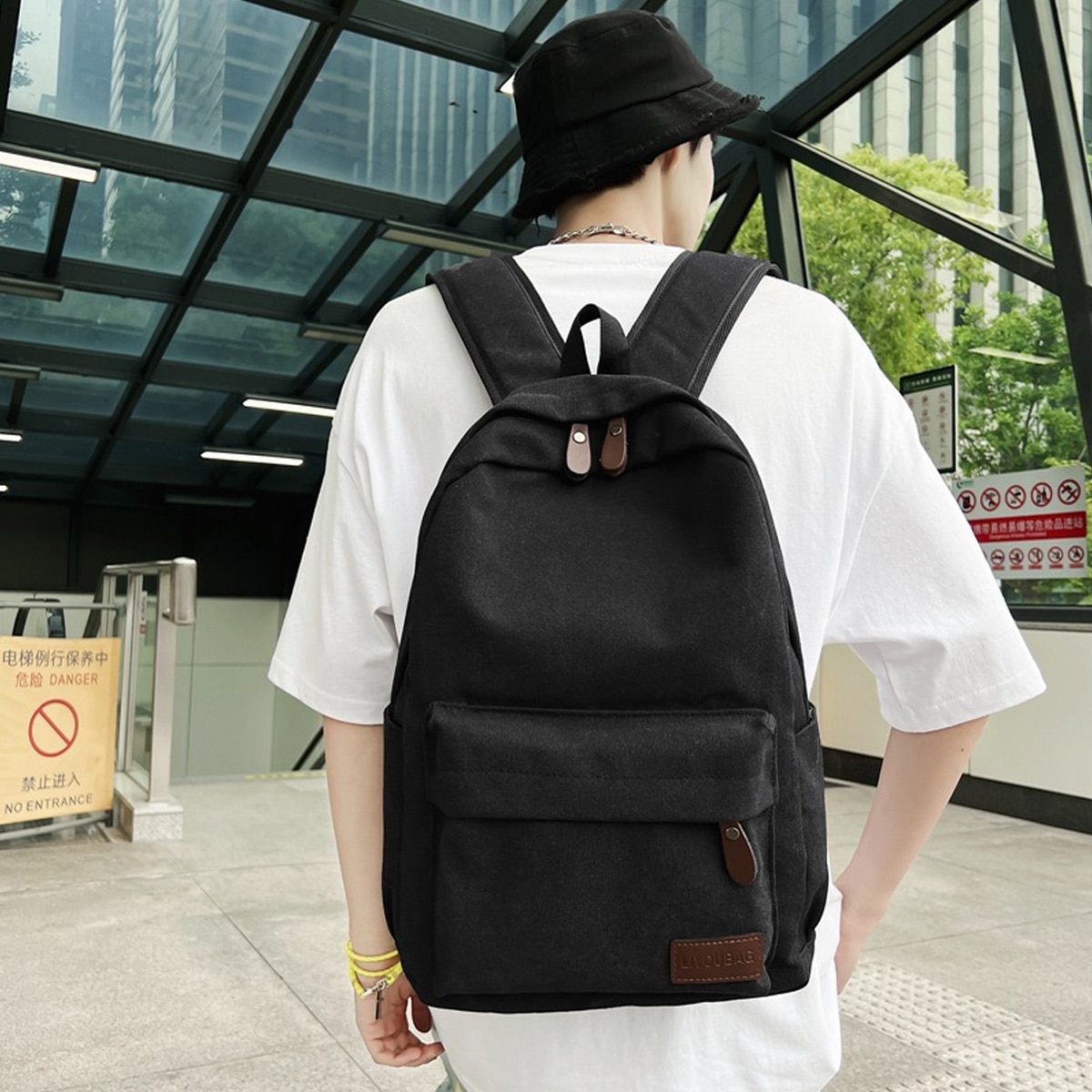 Rucsac din canvas pentru laptop, compartiment pentru 17.3", buzunar frontal si laterale, negru, 44 x 30 x 13 cm