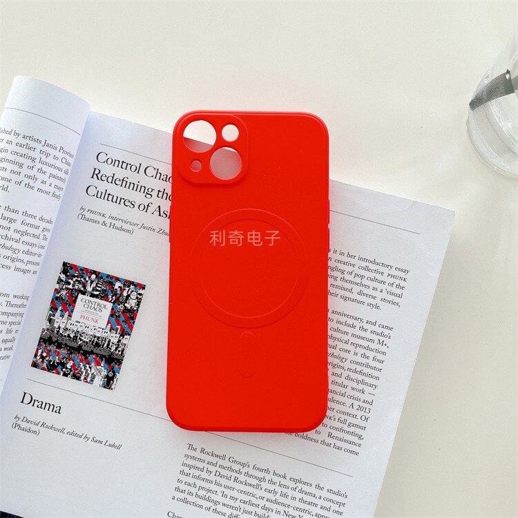 Husa protectie Flippy pentru iPhone 14 Pro Max, Liquid MagSafe, ring-shaped, magnetica, Rosu