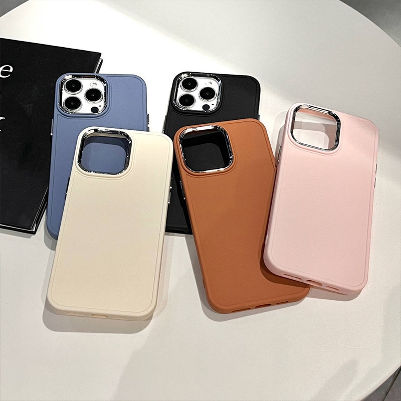 Husa compatibila cu iPhone 15 Plus din silicon- Mov