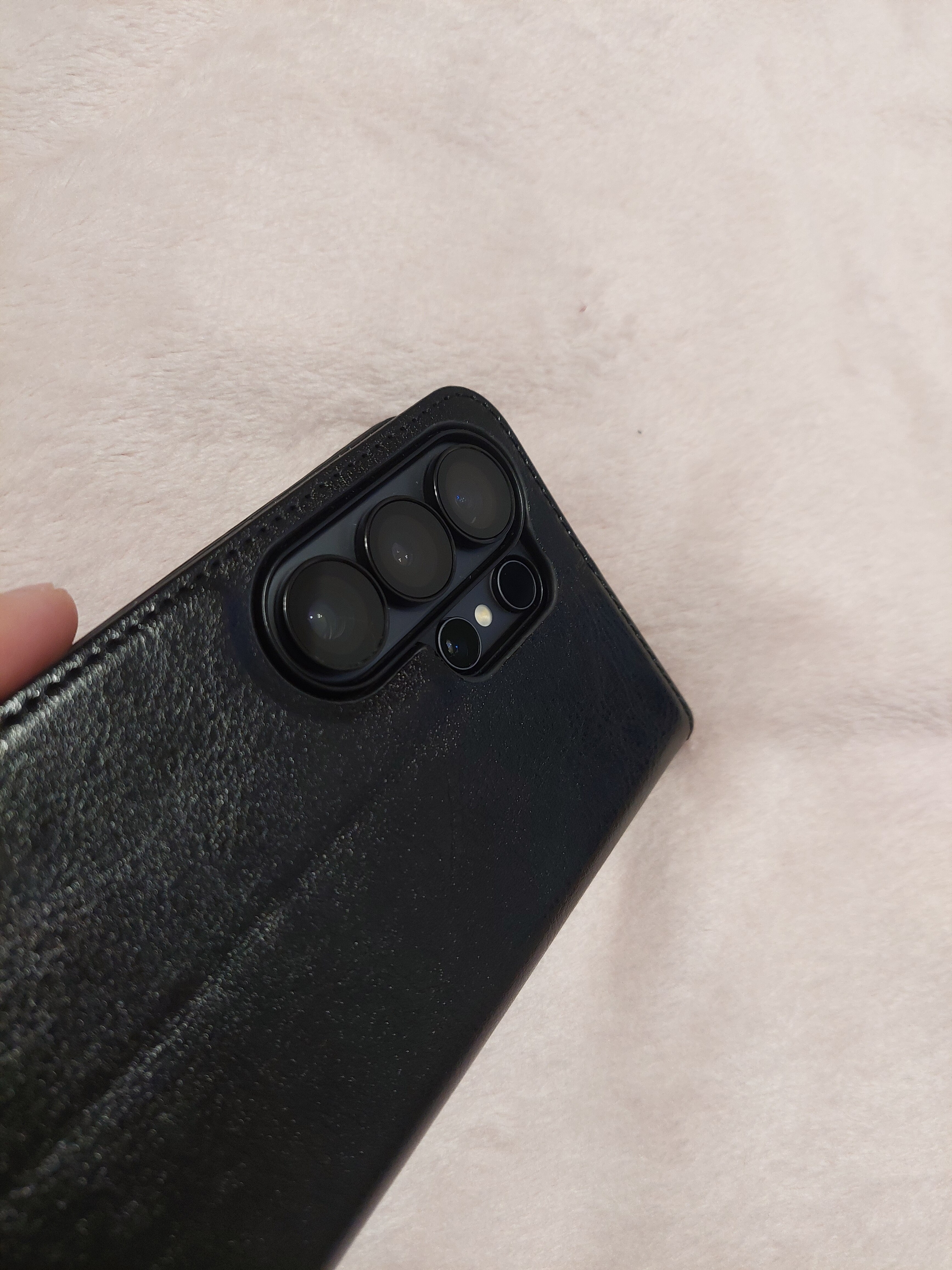 Husa pentru Samsung Galaxy S26 Ultra – piele naturala fina, tip carte, sloturi carduri si bani, functie stand, Qialino Classic Wallet, Maro - Espresso Brown
