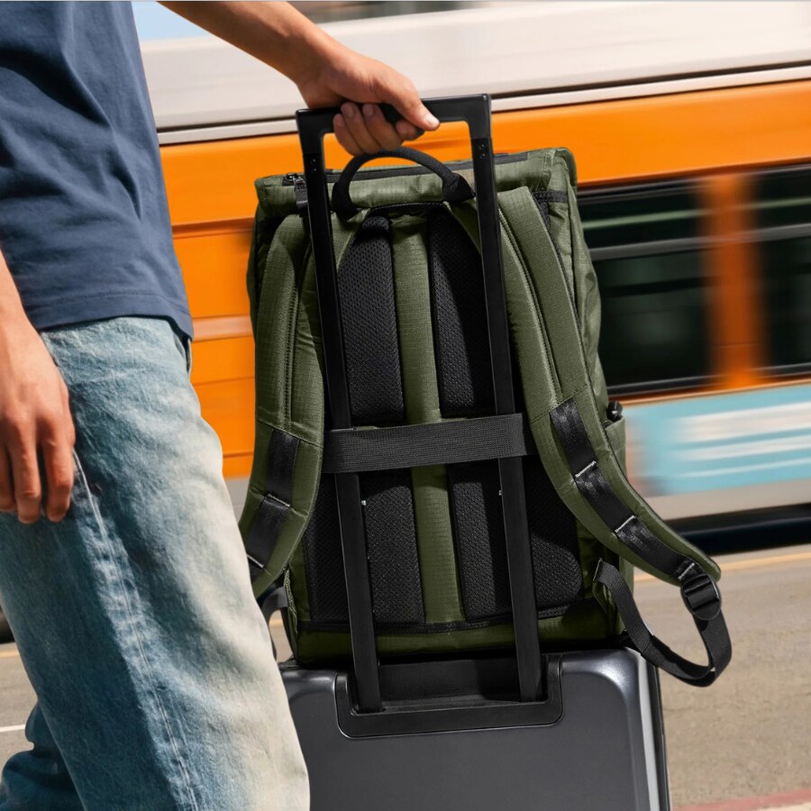 Rucsac pentru calatorii Tomtoc VintPack TA1 Liteway compatibil cu laptopuri de pana la 16 inch, 45 × 30 × 15 cm, Capacitate 22L, Verde
