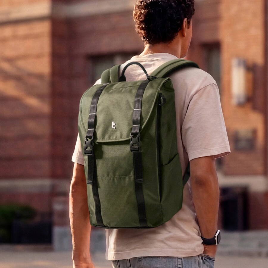 Rucsac pentru calatorii Tomtoc VintPack TA1 Liteway compatibil cu laptopuri de pana la 16 inch, 45 × 30 × 15 cm, Capacitate 22L, Verde