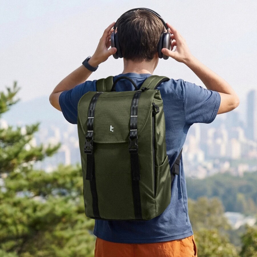 Rucsac pentru calatorii Tomtoc VintPack TA1 Liteway compatibil cu laptopuri de pana la 16 inch, 45 × 30 × 15 cm, Capacitate 22L, Verde