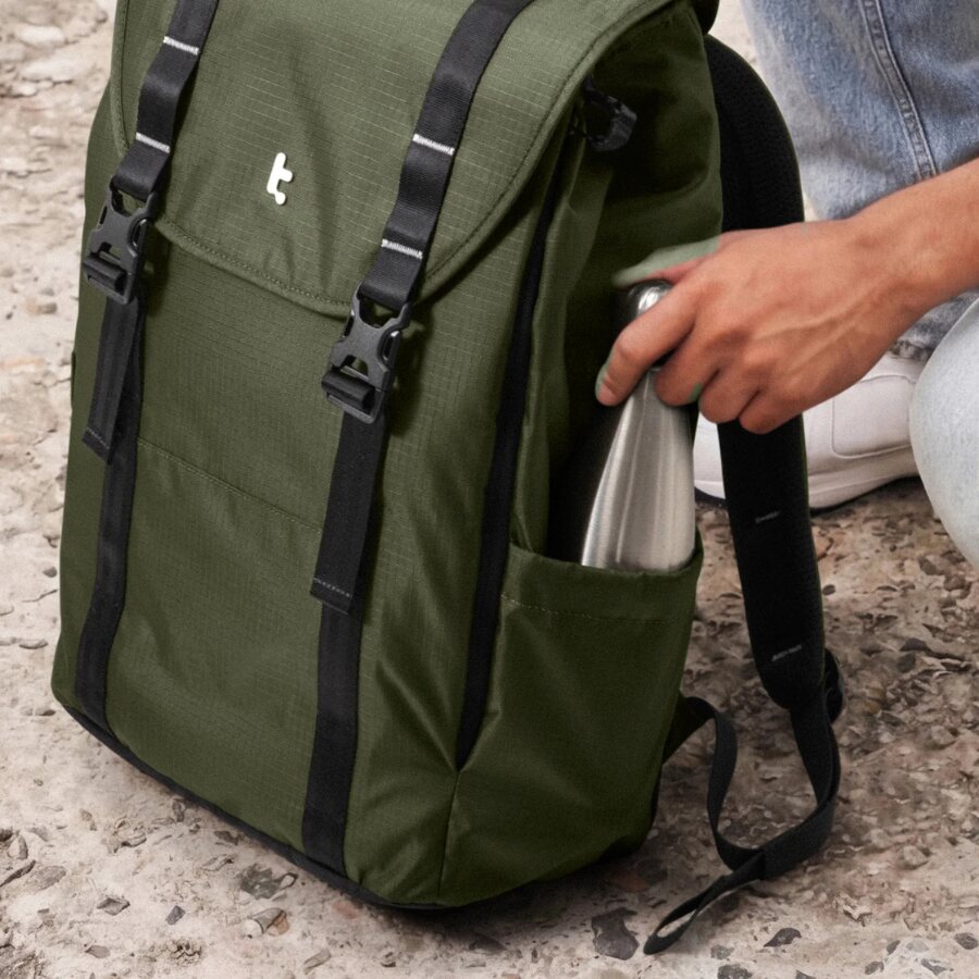 Rucsac pentru calatorii Tomtoc VintPack TA1 Liteway compatibil cu laptopuri de pana la 16 inch, 45 × 30 × 15 cm, Capacitate 22L, Verde