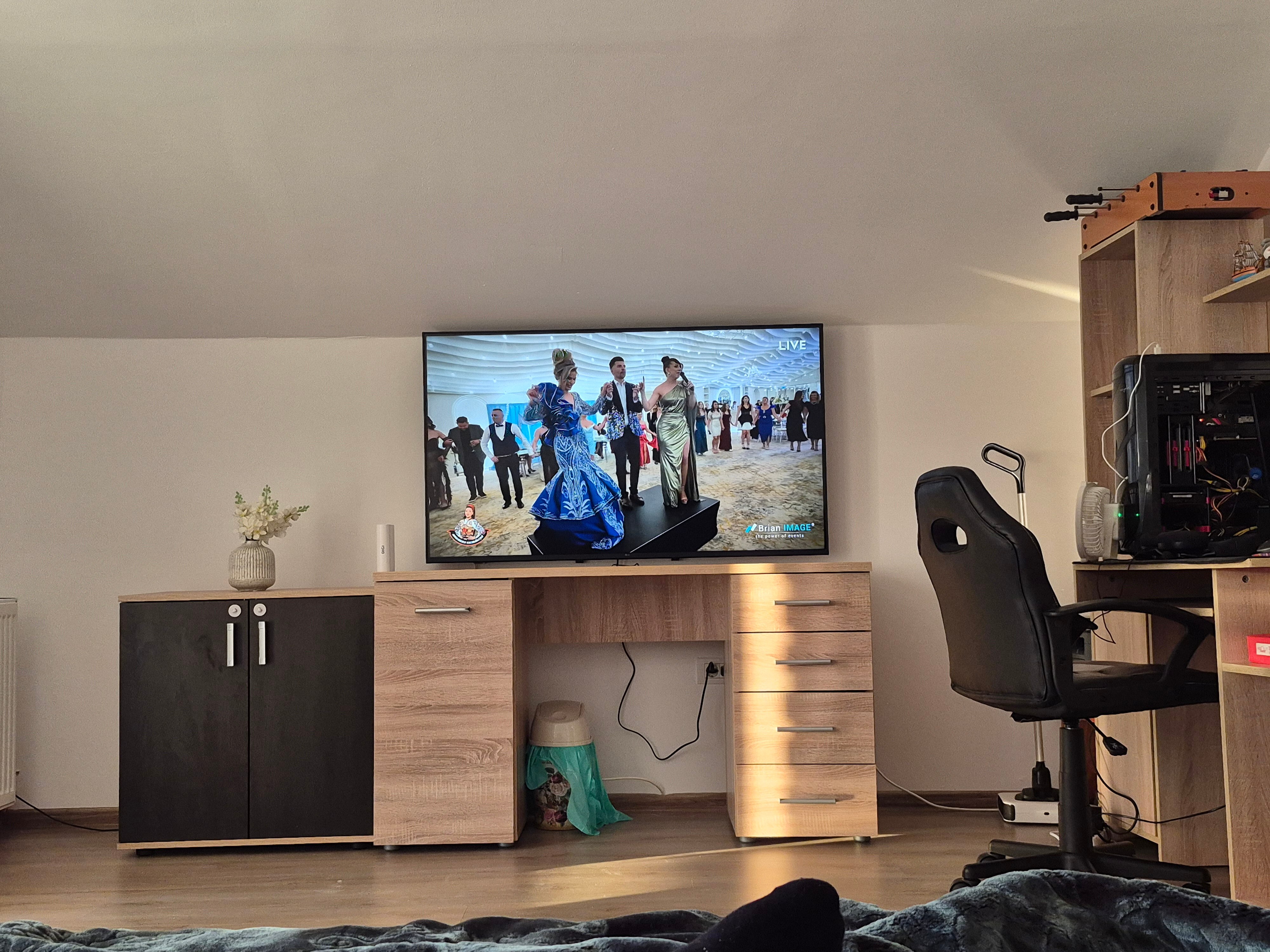 Televizor LG LED 65UA74003LB, 164 cm, Smart, 4K Ultra HD, Clasa F (Model 2025)